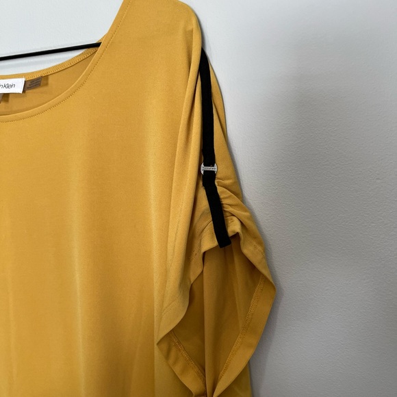 Calvin Klein Women's Mustard Top Size XL - Picture 3 of 6